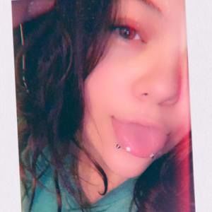 Meet your Posher, Alisa